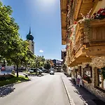 Alpstuga Chalet Rabl, *