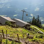 Chalet Rabl, * 韦斯滕多夫